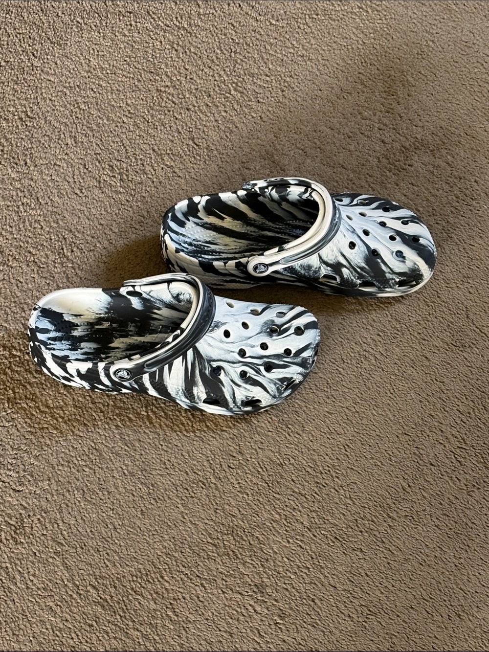 Men or Women’s Black & White Marble Slip-On Clogs